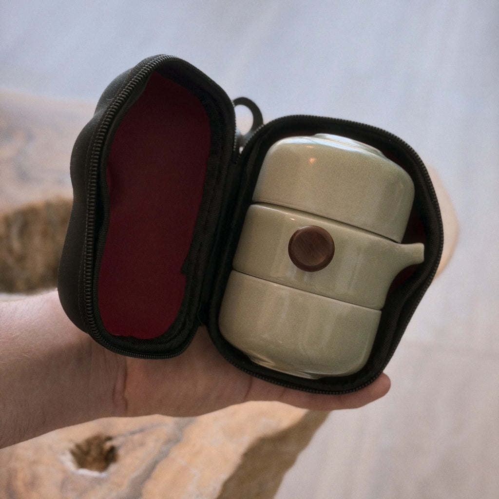 Glossy Green Gaiwan Travel Set with Case – 2 Cups